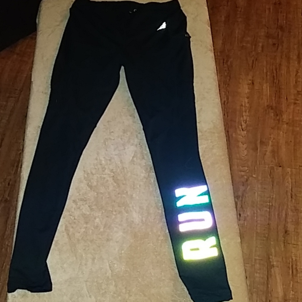 Black workout leggings
